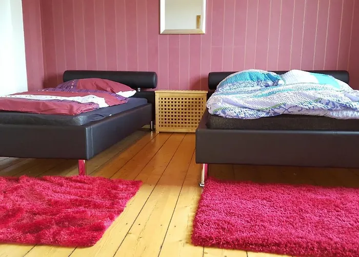 Monteur Scarlett דירה *